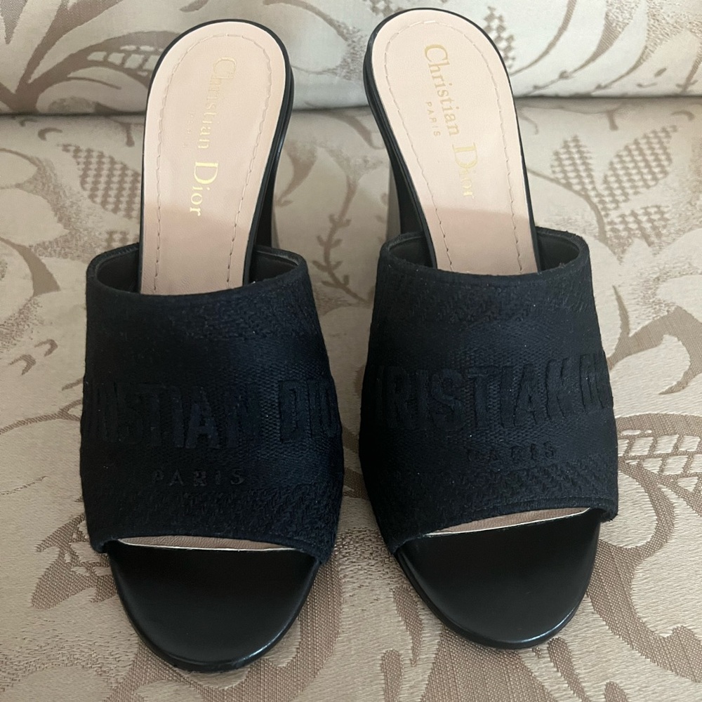 Christian Dior black heels 37.5